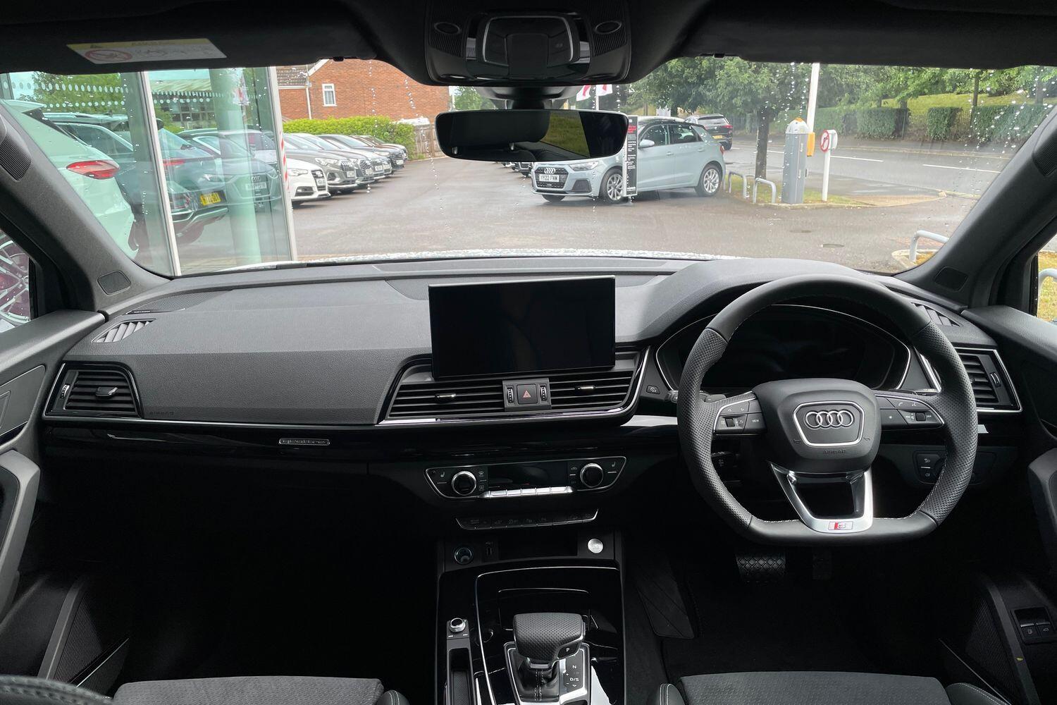 Used Audi Q5 2025 for sale - 77332023: Photo 3