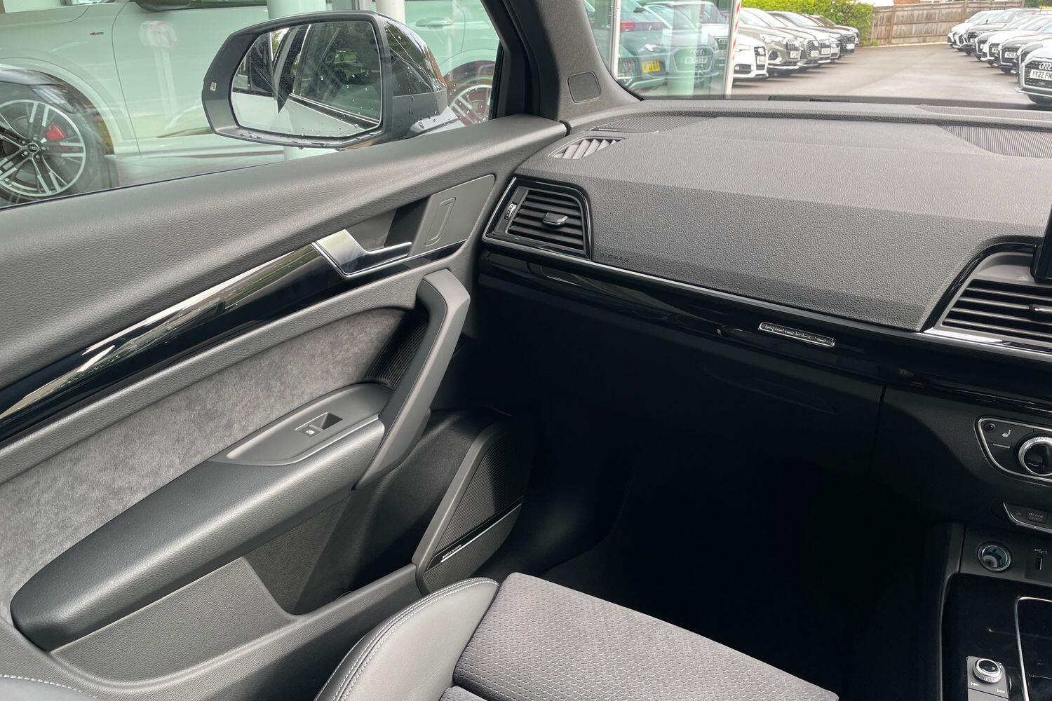 Used Audi Q5 2025 for sale - 77332023: Photo 31