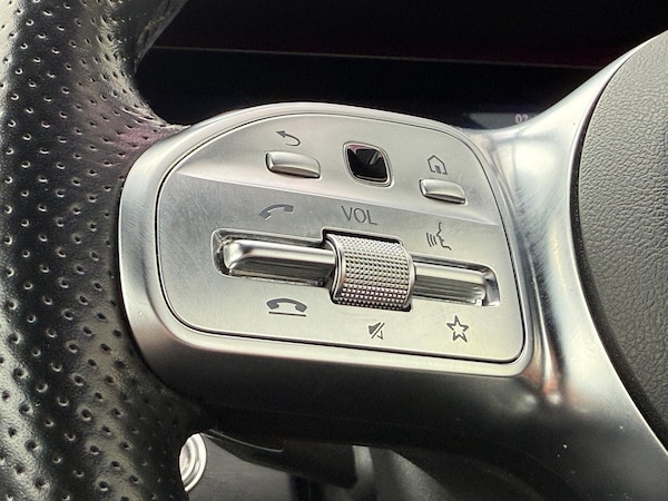 Used Mercedes-Benz E Class 2021 for sale - 76295723: Photo 11