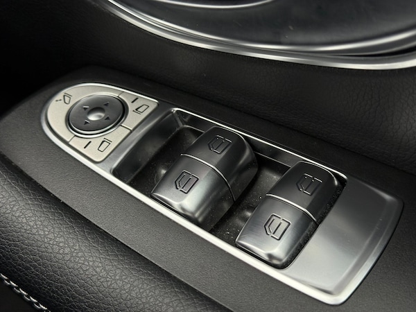 Used Mercedes-Benz E Class 2021 for sale - 76295723: Photo 30