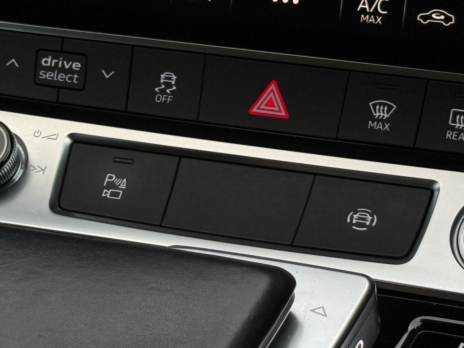 Used Audi e-tron 2020 for sale - 76975551: Photo 14