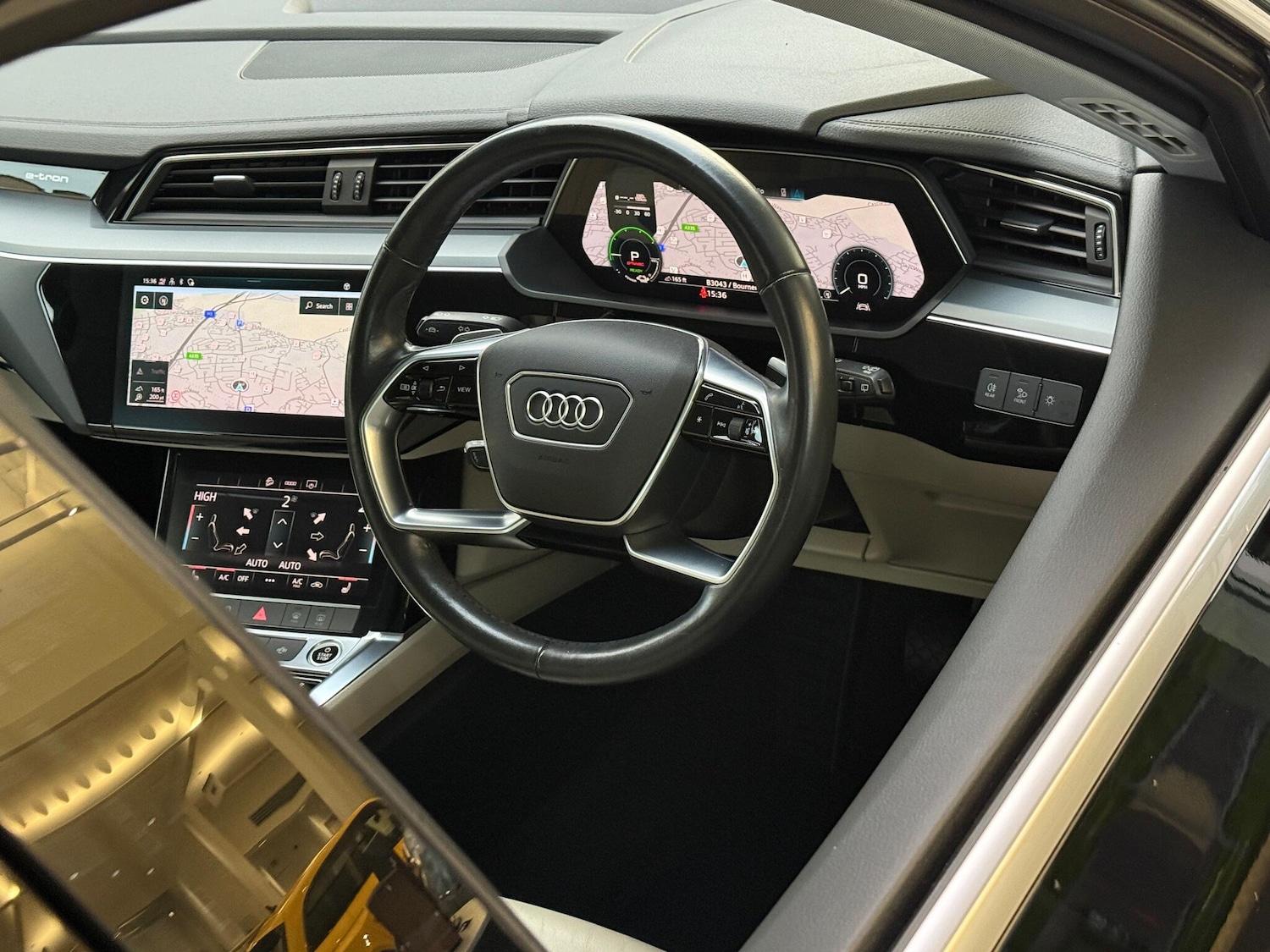 Used Audi e-tron 2020 for sale - 76975551: Photo 30