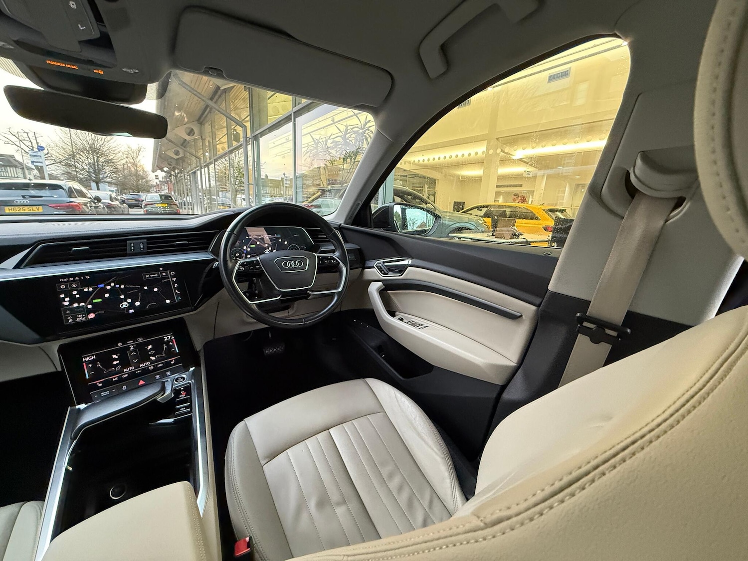 Used Audi e-tron 2020 for sale - 76975551: Photo 38