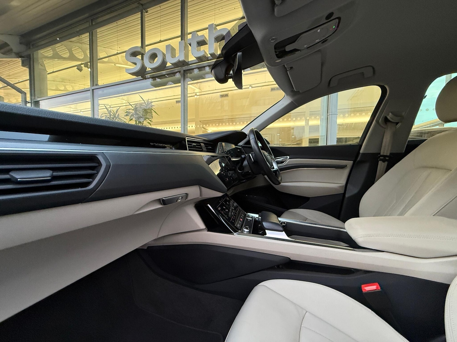 Used Audi e-tron 2020 for sale - 76975551: Photo 8