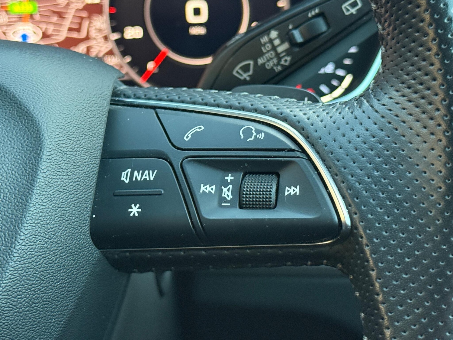 Used Audi Q5 2018 for sale - 76832620: Photo 25