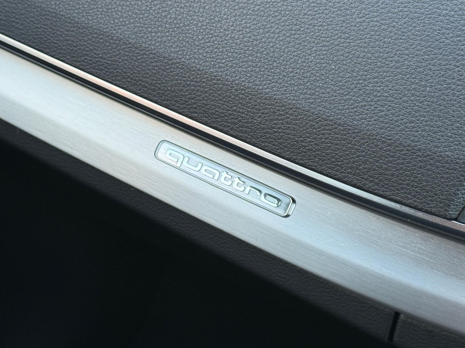 Used Audi Q5 2018 for sale - 76832620: Photo 29