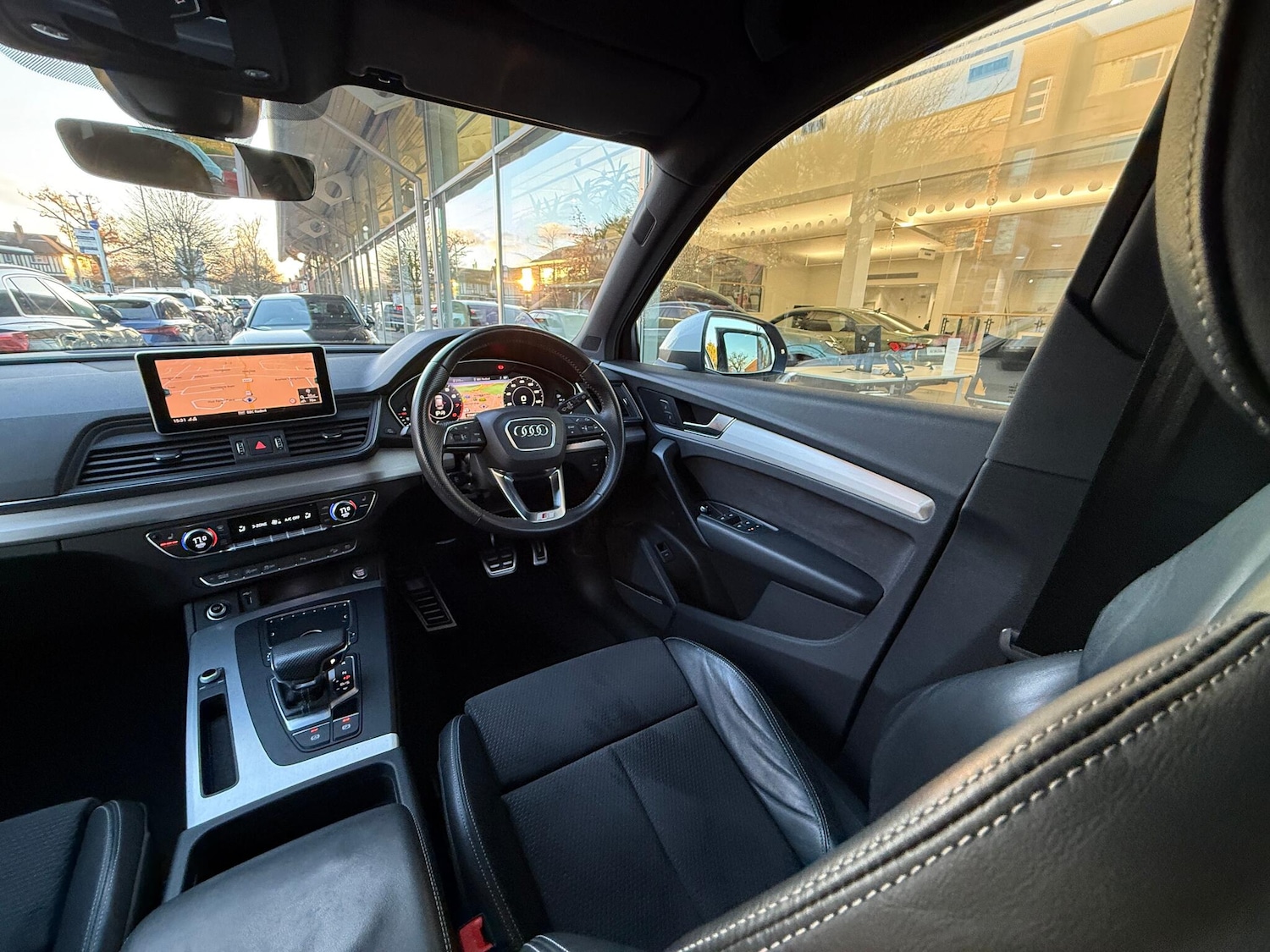 Used Audi Q5 2018 for sale - 76832620: Photo 40