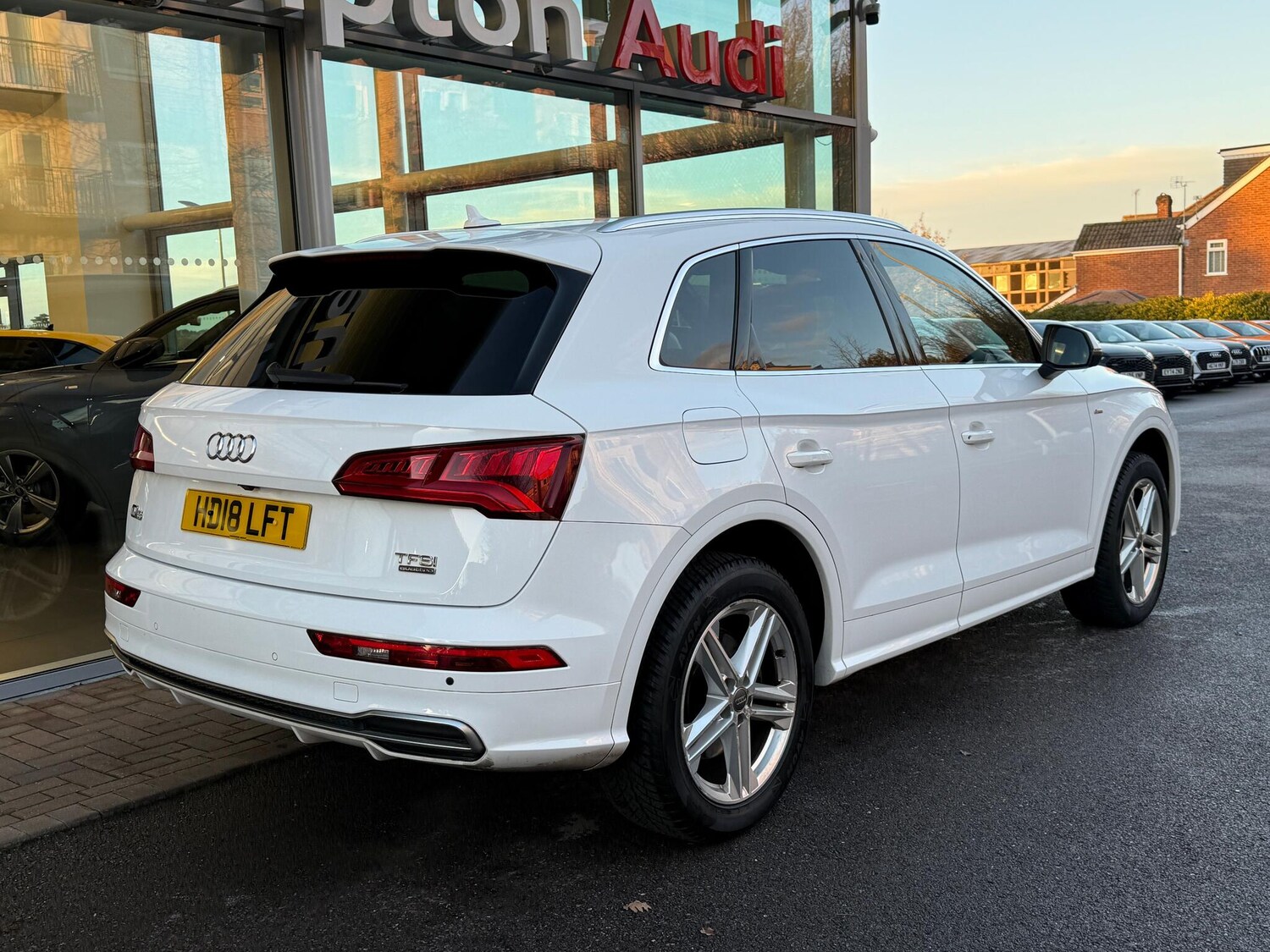 Used Audi Q5 2018 for sale - 76832620: Photo 61