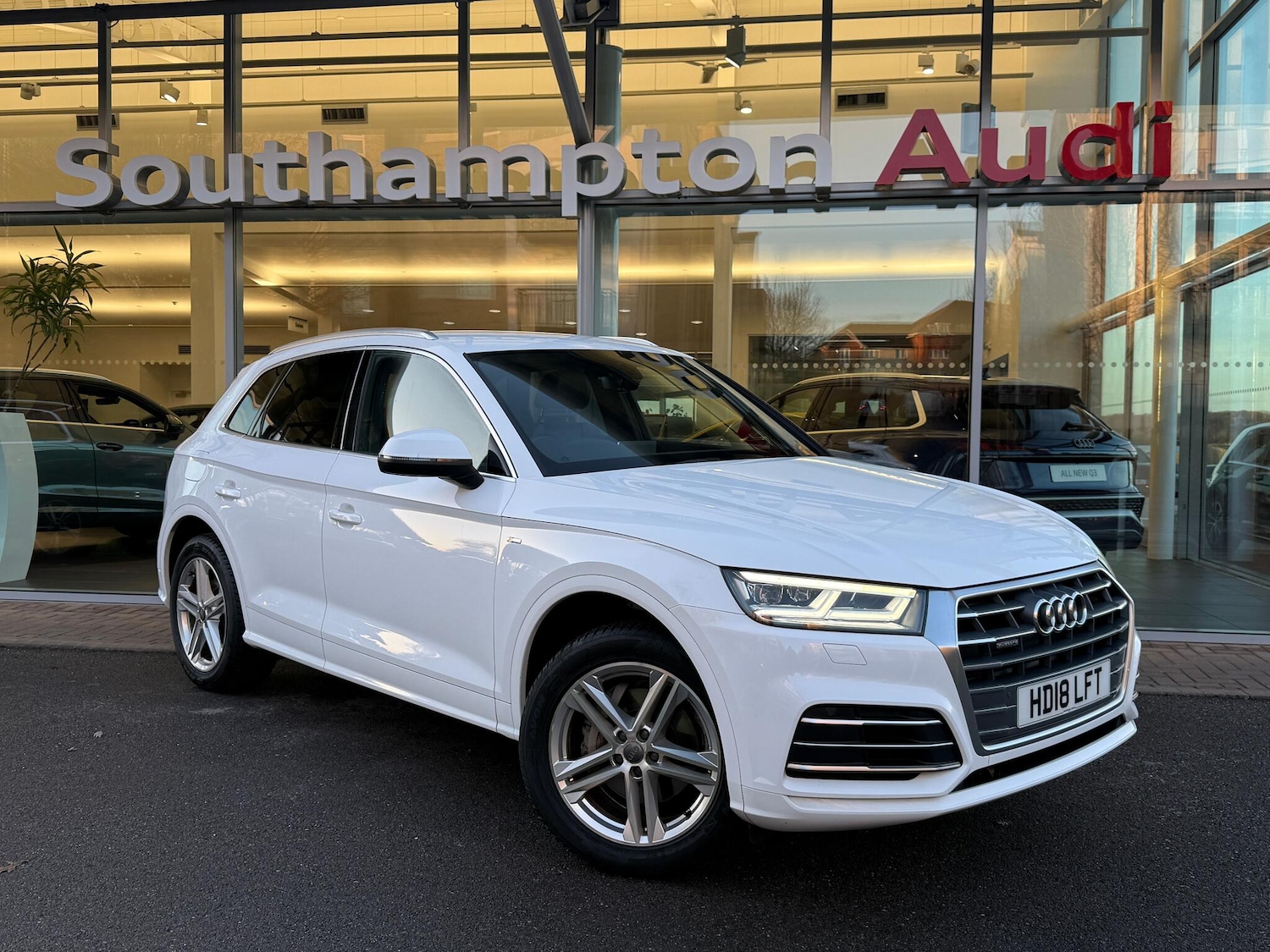 Used Audi Q5 2018 for sale - 76832620: Photo 62