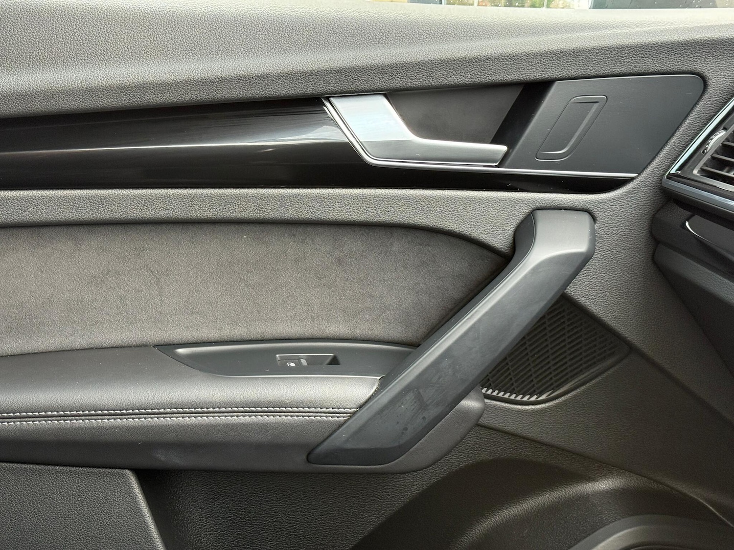 Used Audi Q5 for sale - 77175343: Photo 25