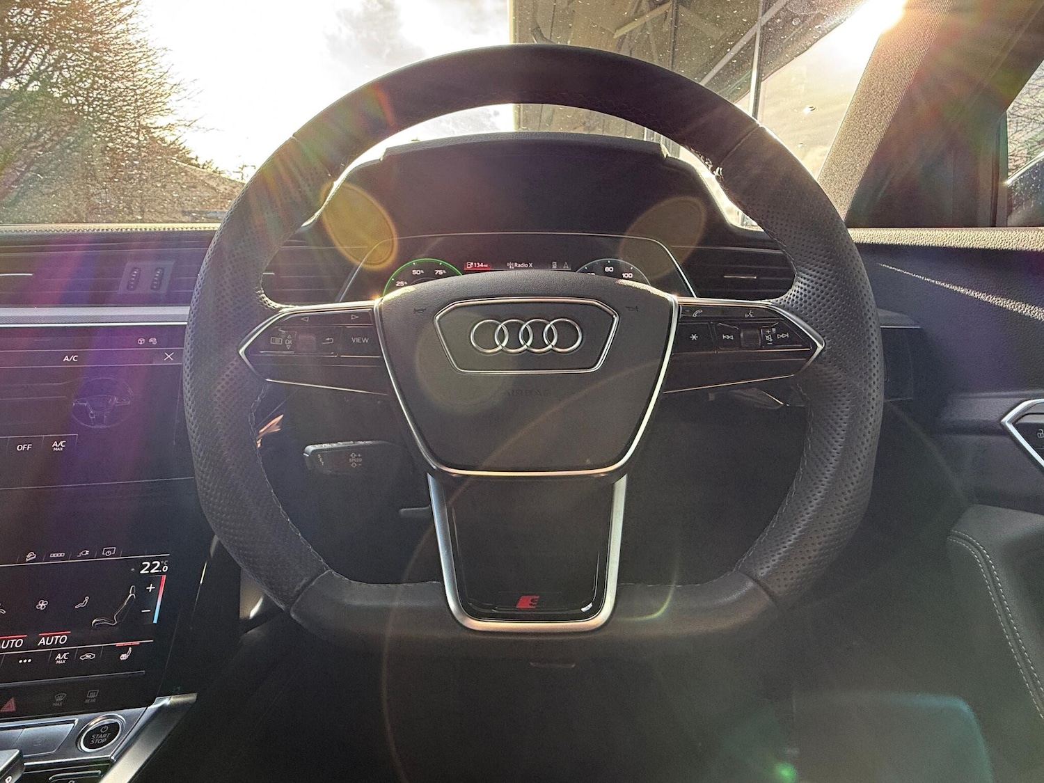 Used Audi Q8 e-tron for sale - 77279963: Photo 14