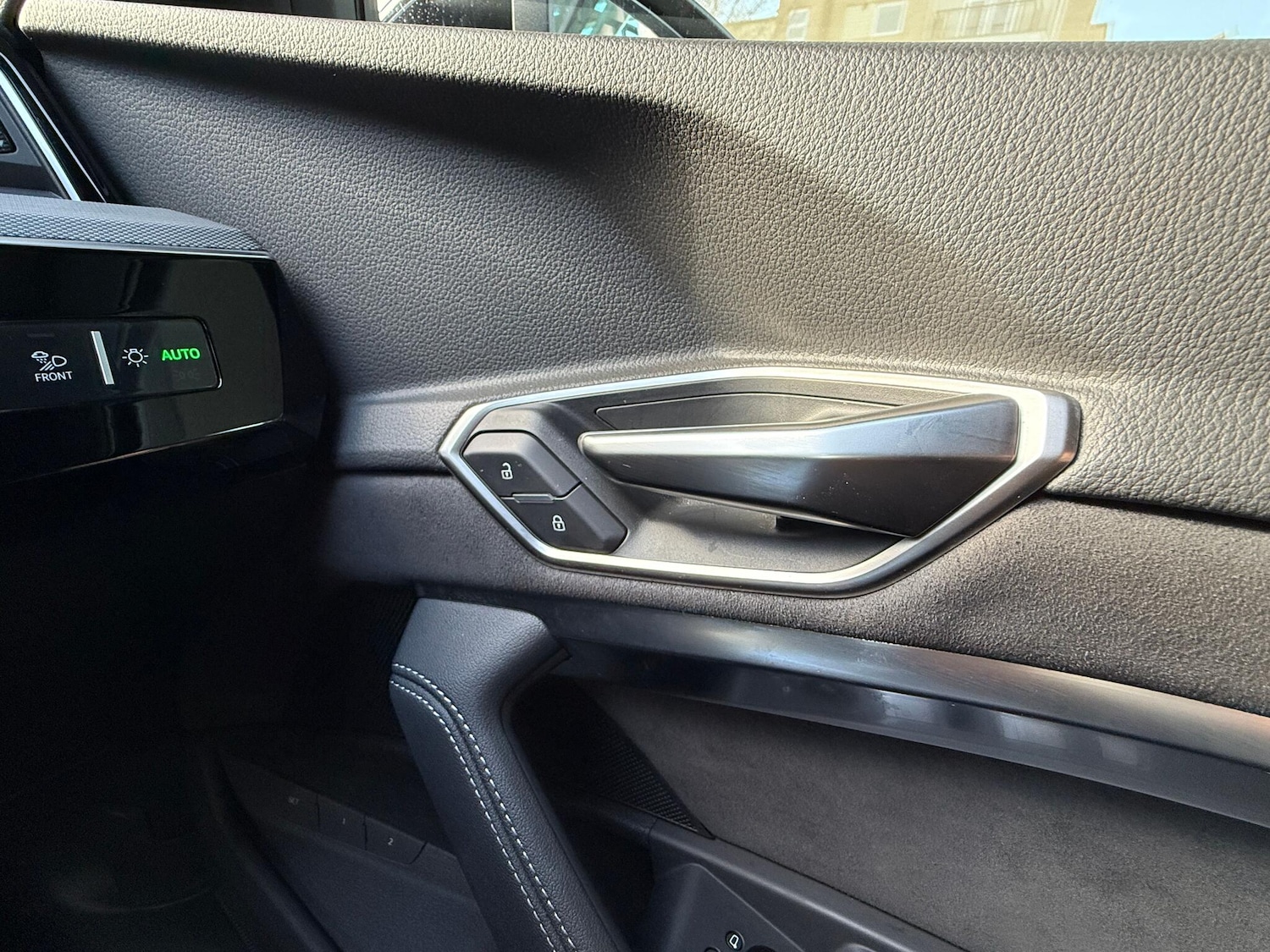 Used Audi Q8 e-tron for sale - 77279963: Photo 50