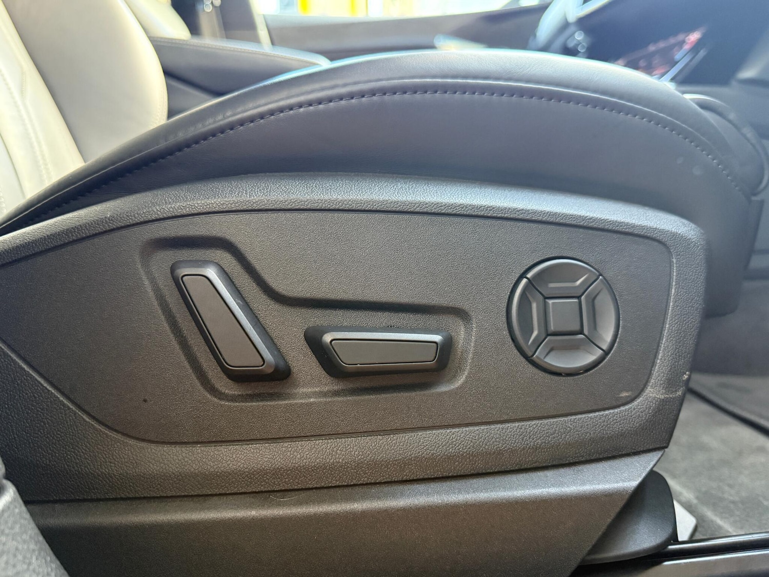 Used Audi Q8 e-tron for sale - 77279963: Photo 51