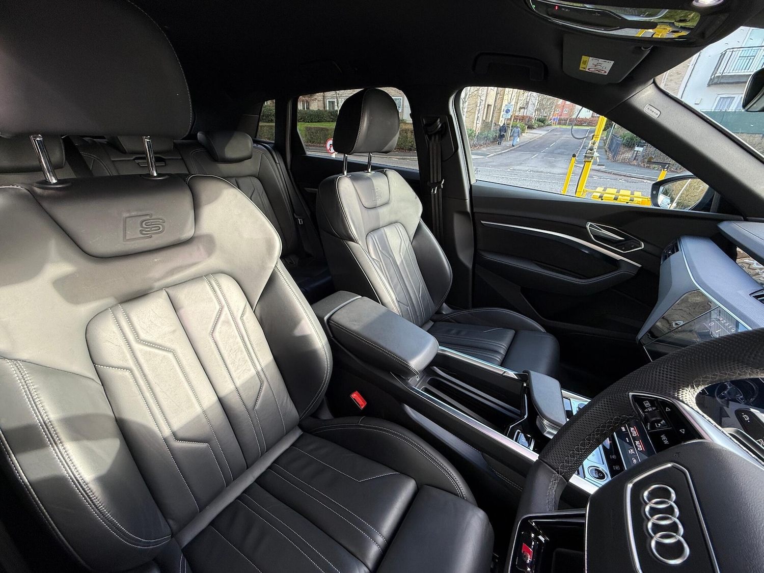 Used Audi Q8 e-tron for sale - 77279963: Photo 52