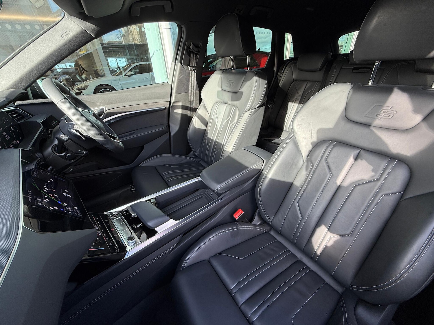 Used Audi Q8 e-tron for sale - 77279963: Photo 73