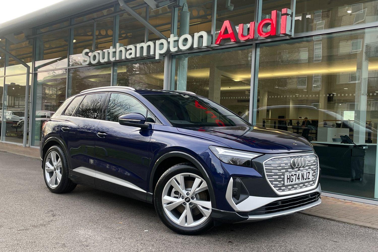 Used Audi Q4 e-tron 2024 for sale - 76371672: Photo 1