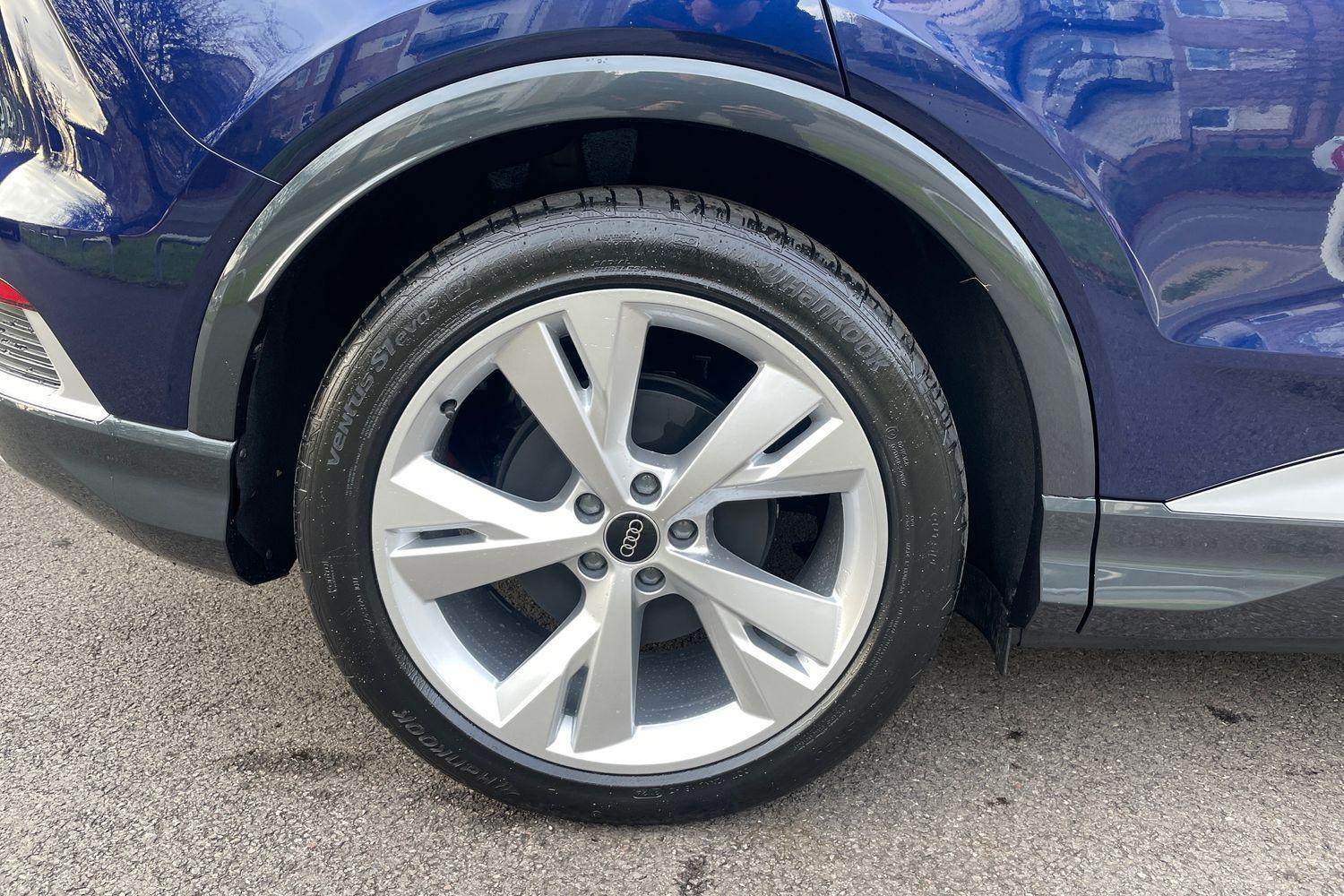 Used Audi Q4 e-tron 2024 for sale - 76371672: Photo 13