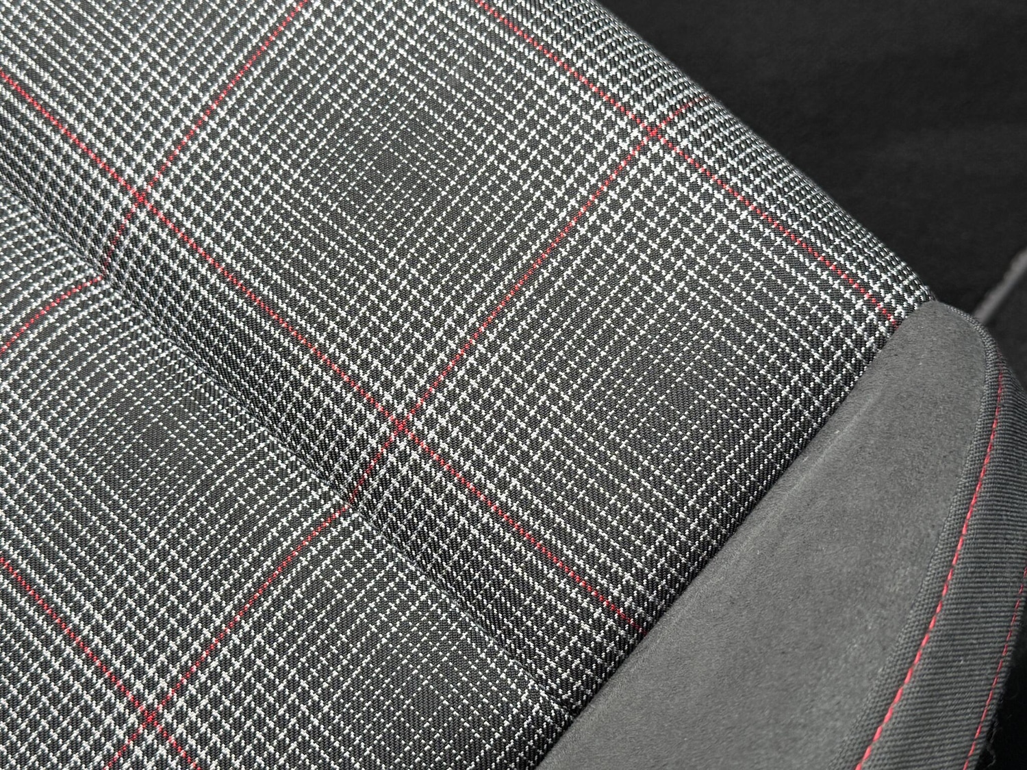 Used Volkswagen Golf for sale - 77305705: Photo 27