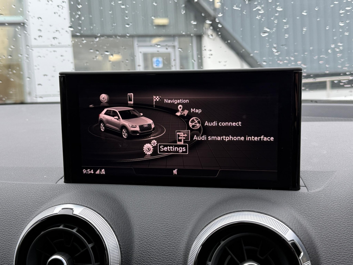 Used Audi Q2 2023 for sale - 76456876: Photo 17