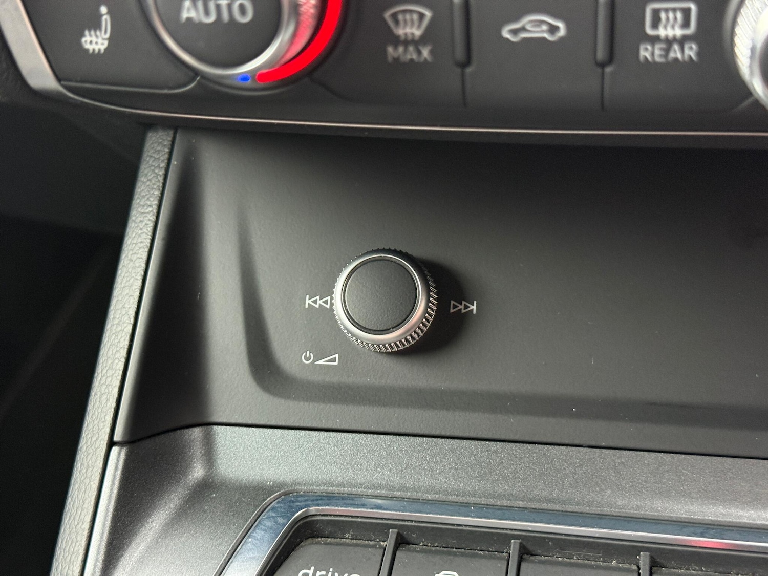 Used Audi Q3 2020 for sale - 76167245: Photo 22