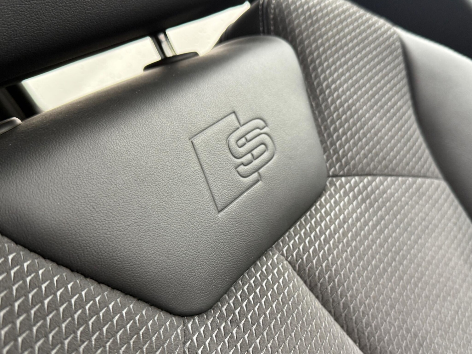 Used Audi Q3 2020 for sale - 76167245: Photo 31