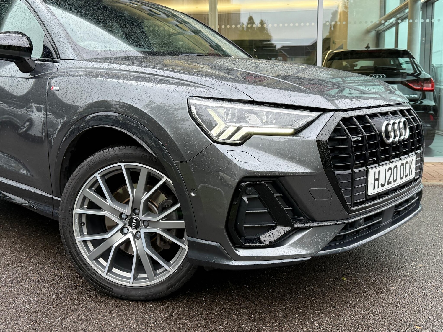 Used Audi Q3 2020 for sale - 76167245: Photo 64