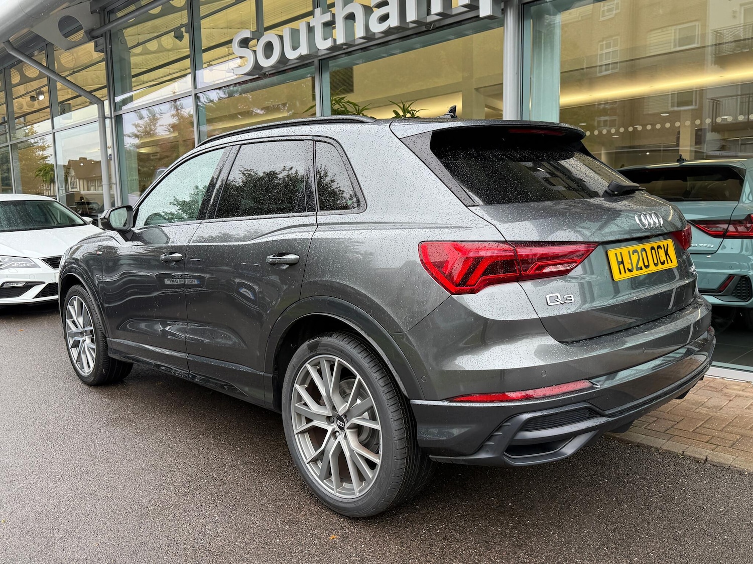 Used Audi Q3 2020 for sale - 76167245: Photo 7