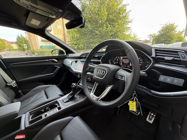 Used Audi Q3 2024 for sale - 76238907: Photo 9