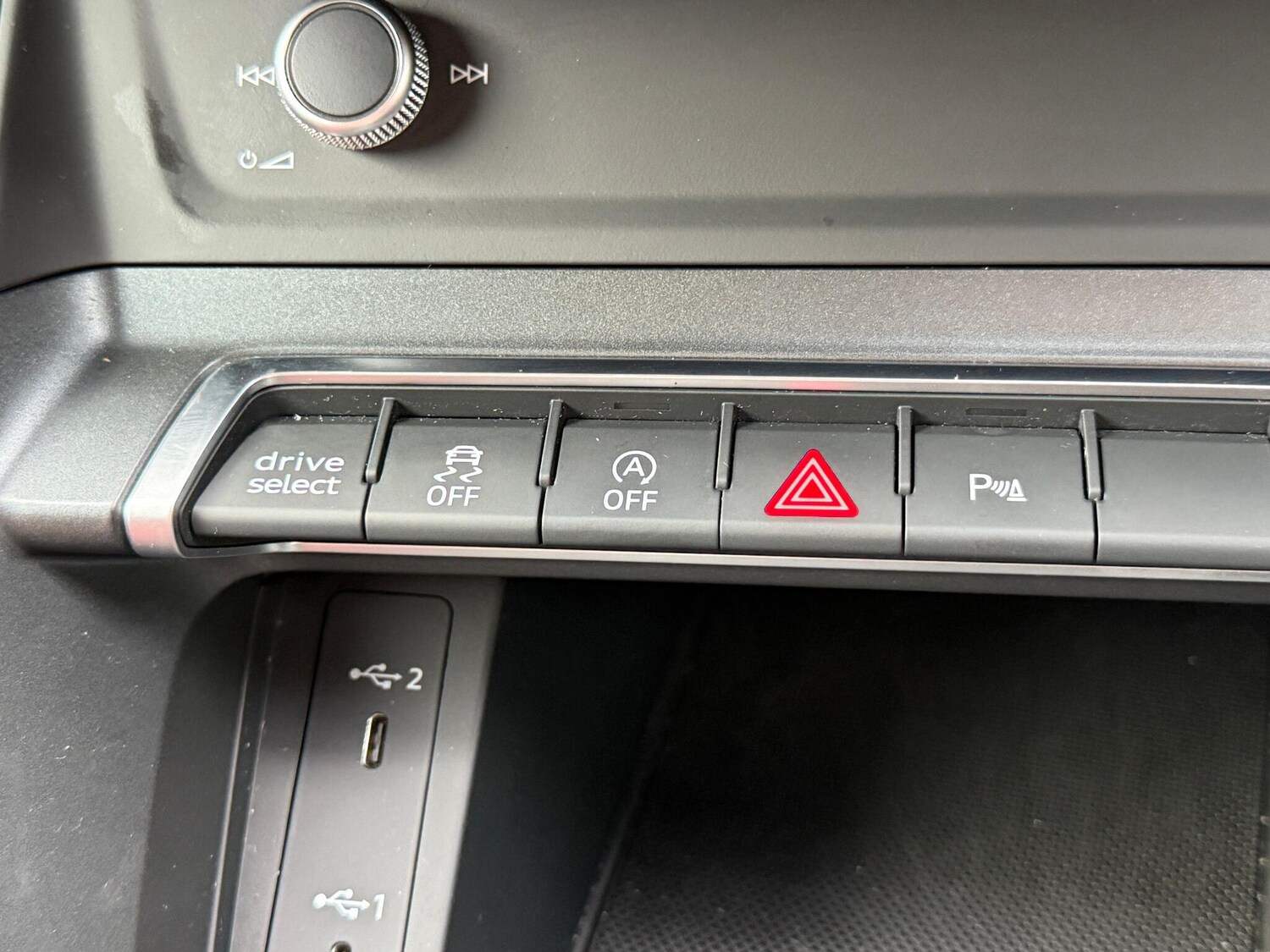 Used Audi Q3 for sale - 77550249: Photo 23