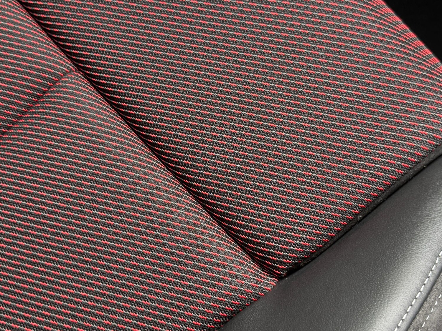 Used Audi Q3 for sale - 77550249: Photo 27