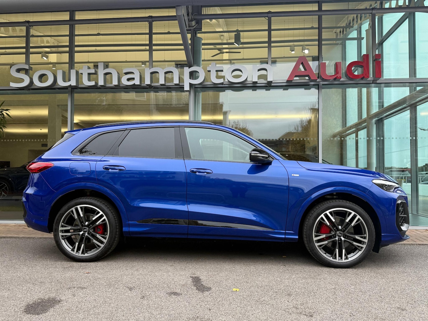 Used Audi Q5 2025 for sale - 76371552: Photo 2