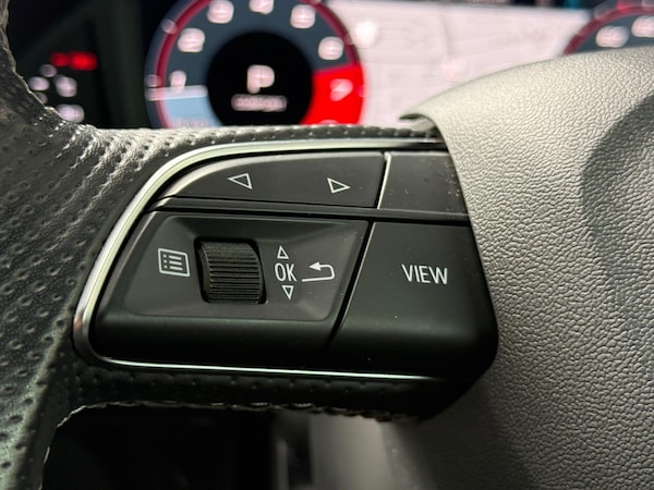 Used Audi Q3 2021 for sale - 76226693: Photo 11