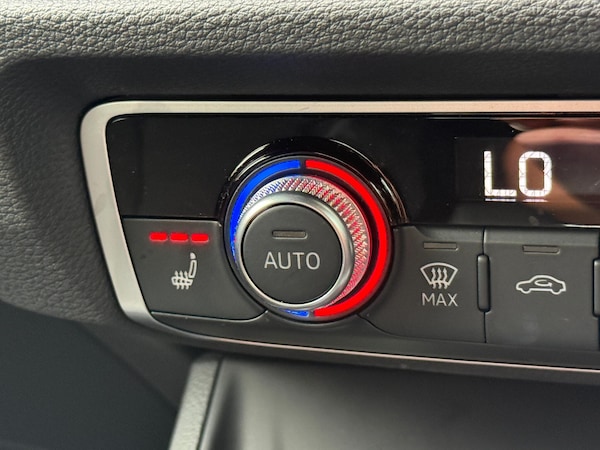 Used Audi Q3 2021 for sale - 76226693: Photo 22