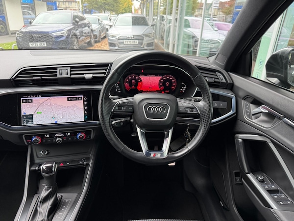 Used Audi Q3 2021 for sale - 76226693: Photo 41