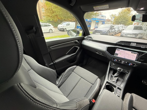 Used Audi Q3 2021 for sale - 76226693: Photo 43