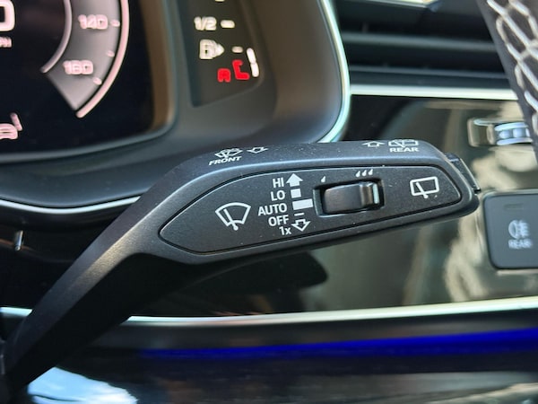 Used Audi Q7 2023 for sale - 76226675: Photo 19