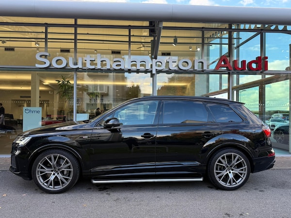 Used Audi Q7 2023 for sale - 76226675: Photo 53