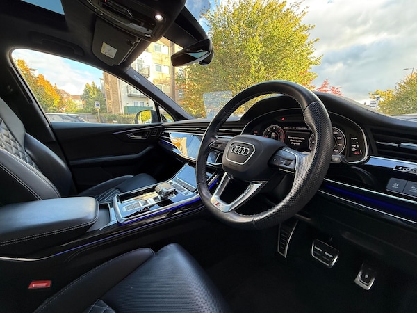 Used Audi Q7 2023 for sale - 76226675: Photo 9