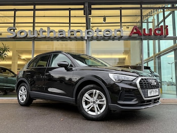 Used Audi Q3 2022 for sale - 76976204: Photo