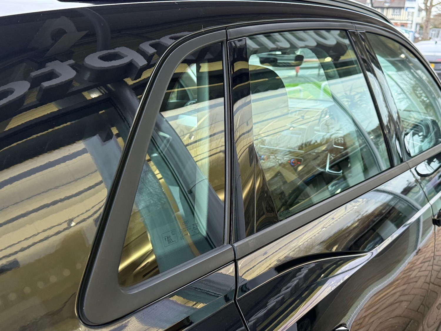 Used Audi Q3 2022 for sale - 76976204: Photo 41