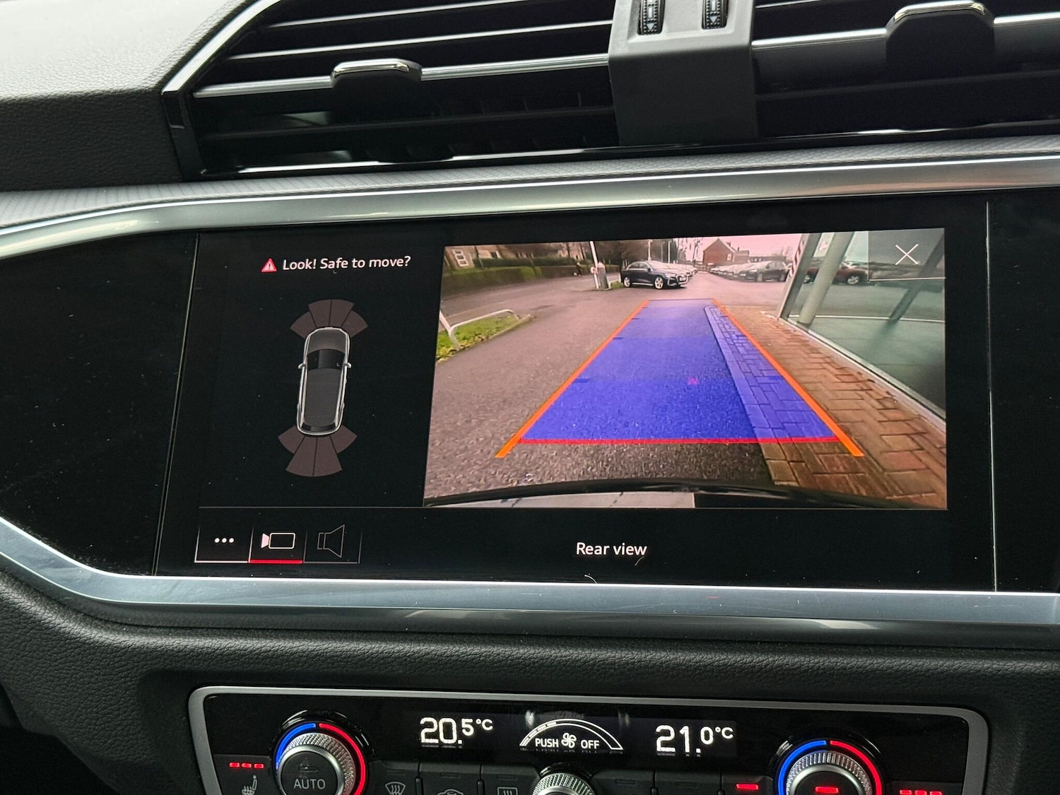 Used Audi Q3 2022 for sale - 76976204: Photo 5