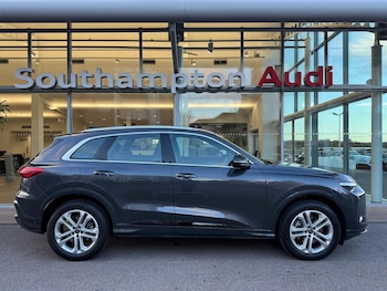 Used Audi Q5 2025 for sale - 76714956: Photo