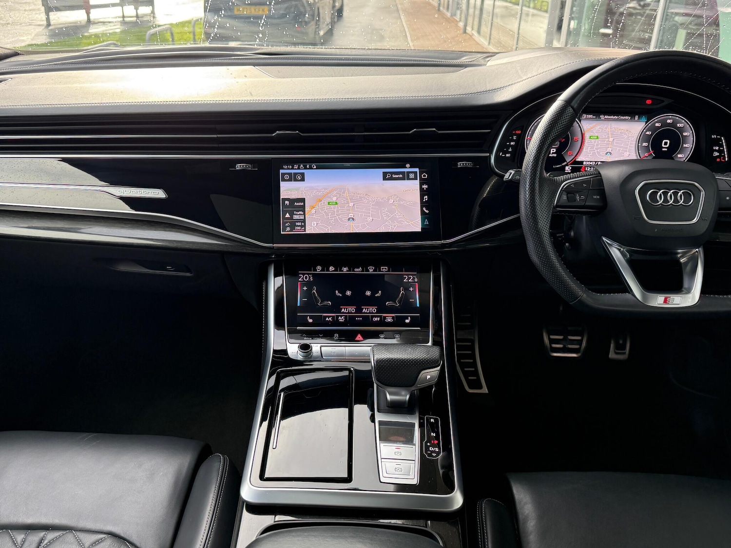 Used Audi Q8 2018 for sale - 77238489: Photo 46