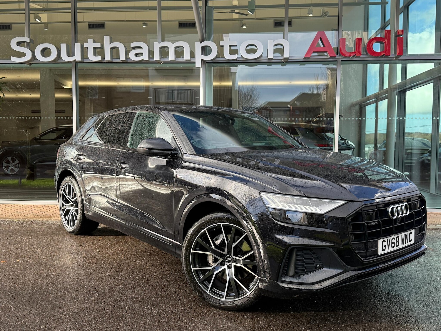 Used Audi Q8 2018 for sale - 77238489: Photo 66