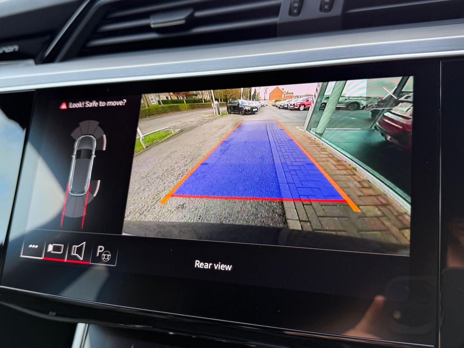 Used Audi e-tron for sale - 77279079: Photo 5