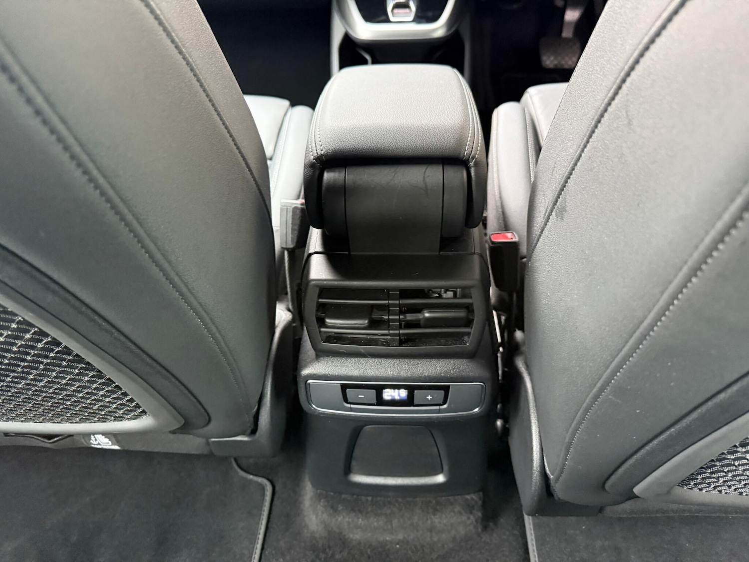 Used Audi Q4 e-tron 2024 for sale - 77624817: Photo 35