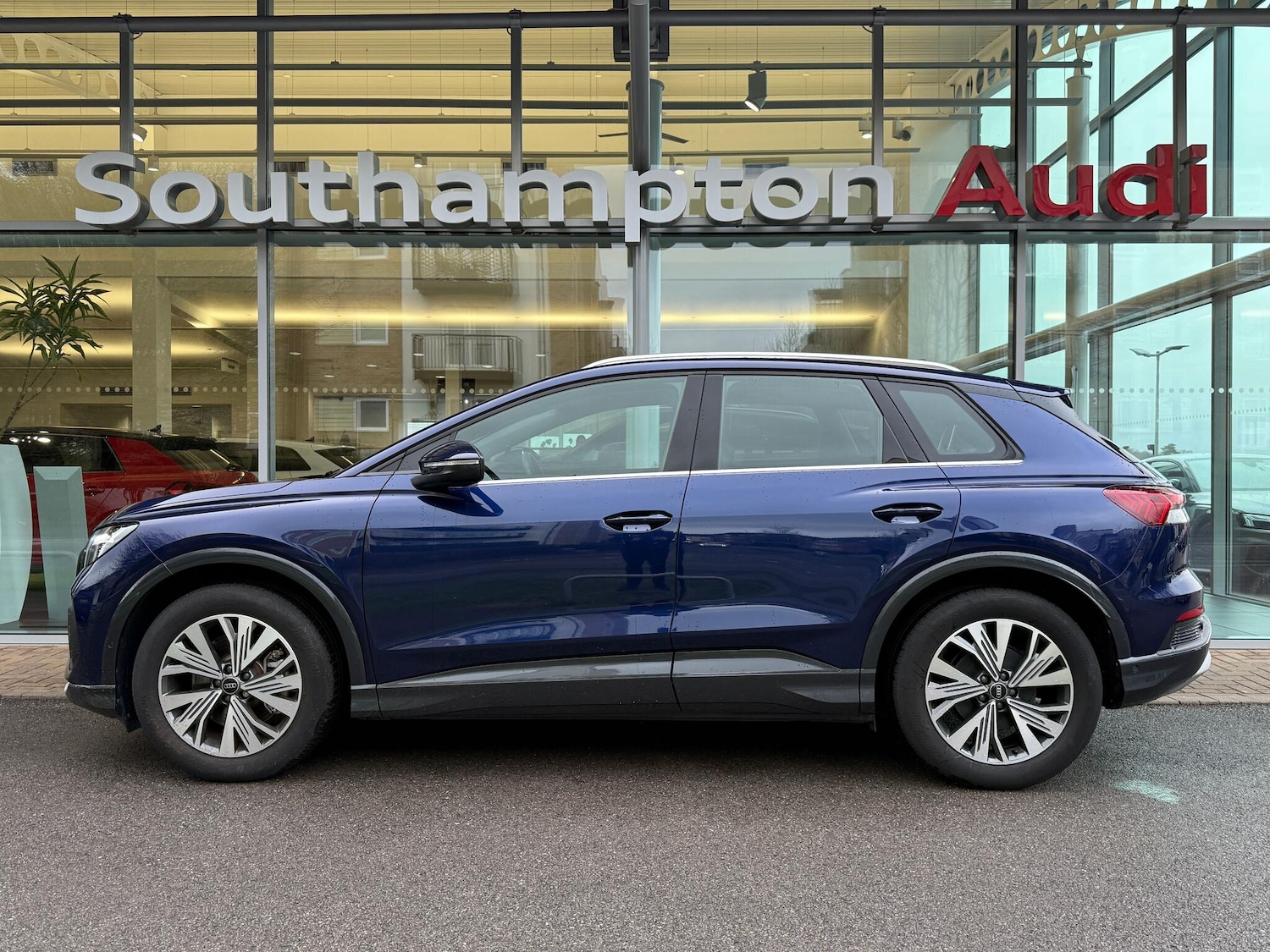 Used Audi Q4 e-tron 2024 for sale - 77624817: Photo 50