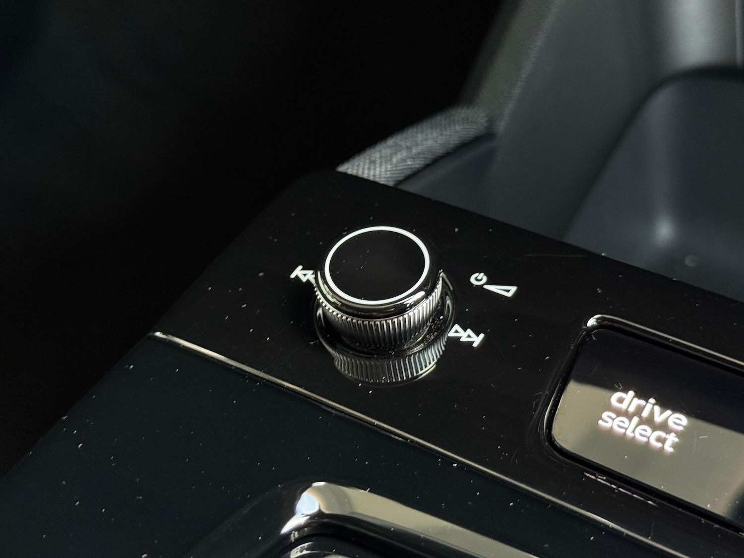 Used Audi Q6 e-tron 2025 for sale - 76259200: Photo 11