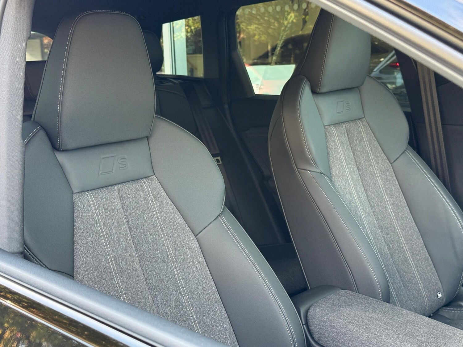 Used Audi Q6 e-tron 2025 for sale - 76259200: Photo 28