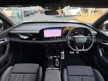 Used Audi Q6 e-tron 2025 for sale - 76259200: Photo